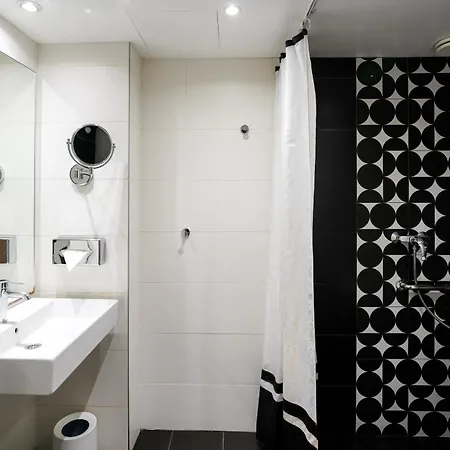 Hotel Ekta Champs Elysees Paryż