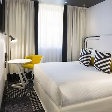 Ekta Champs Elysees 4*