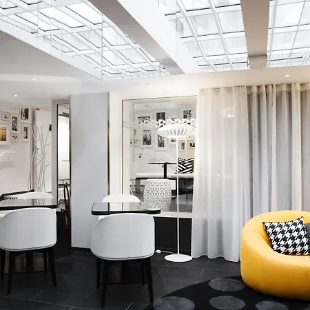 Hotel Ekta Champs Elysées