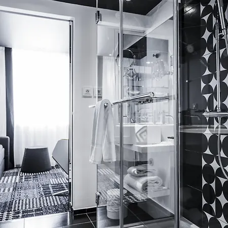 Hotel Ekta Champs Elysées