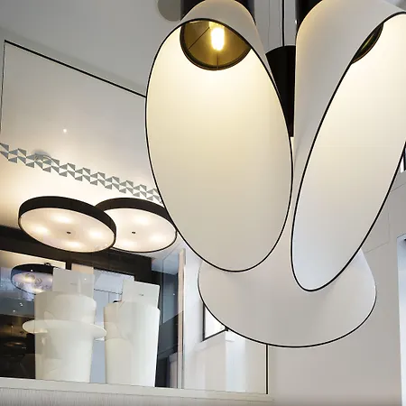 Ekta Champs Elysées