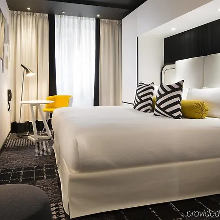 Hotel Ekta Champs Elysees 4*