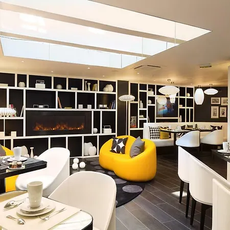 Ekta Champs Elysees 4*