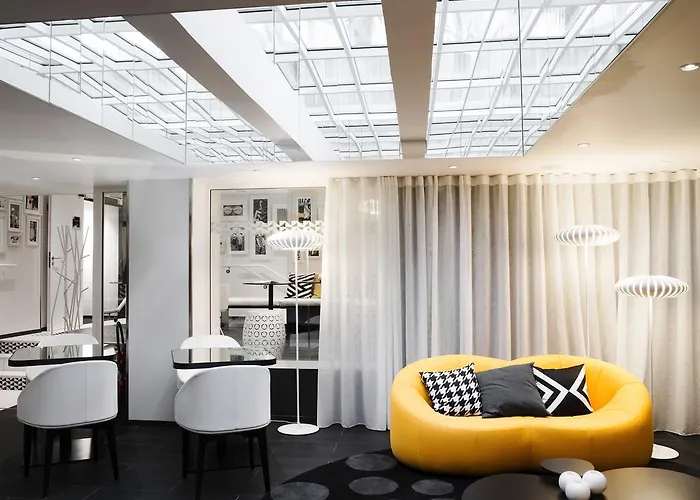 Hotel Ekta Champs Elysees