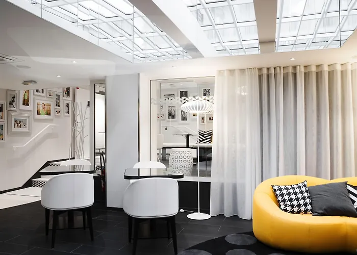 Hotel Ekta Champs Elysees