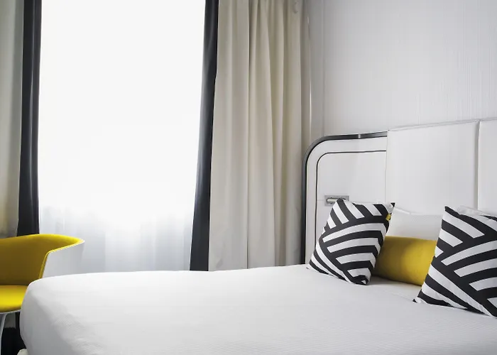 Hotel Ekta Champs Elysees