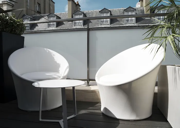 Ekta Champs Elysees Hotel Paris