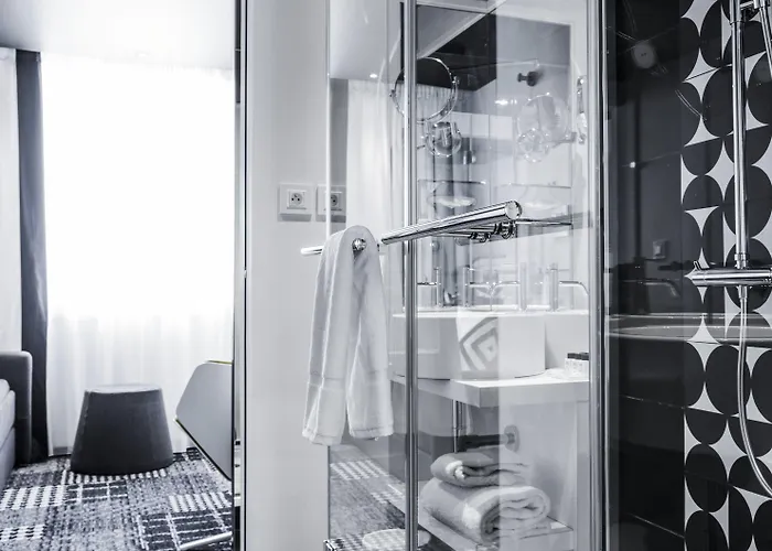 Hotel Ekta Champs Elysees