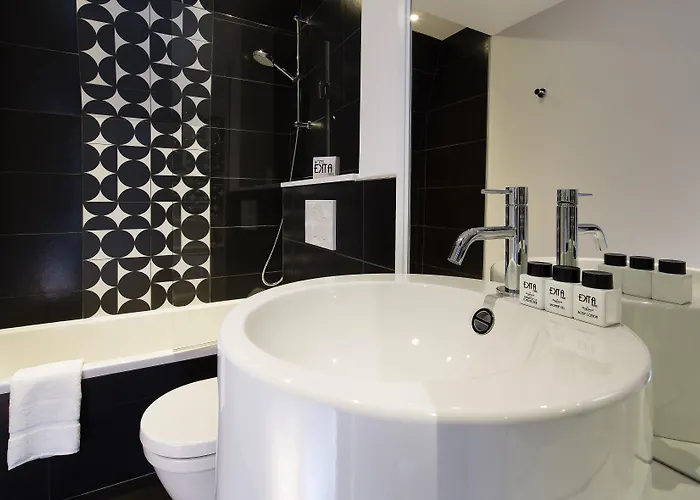 Ekta Champs Elysees Hotel 4*