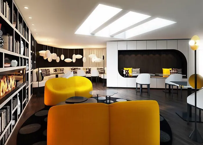 Ekta Champs Elysees Paris