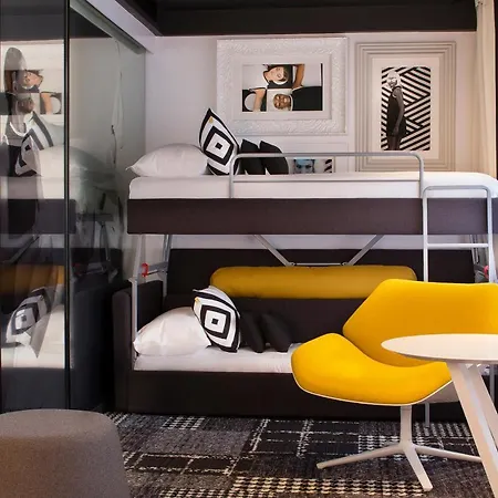 Ekta Champs Elysees Hotel