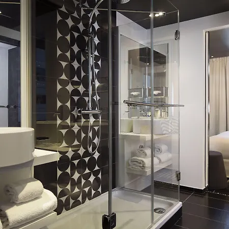 Ekta Champs Elysées Hotel Paris